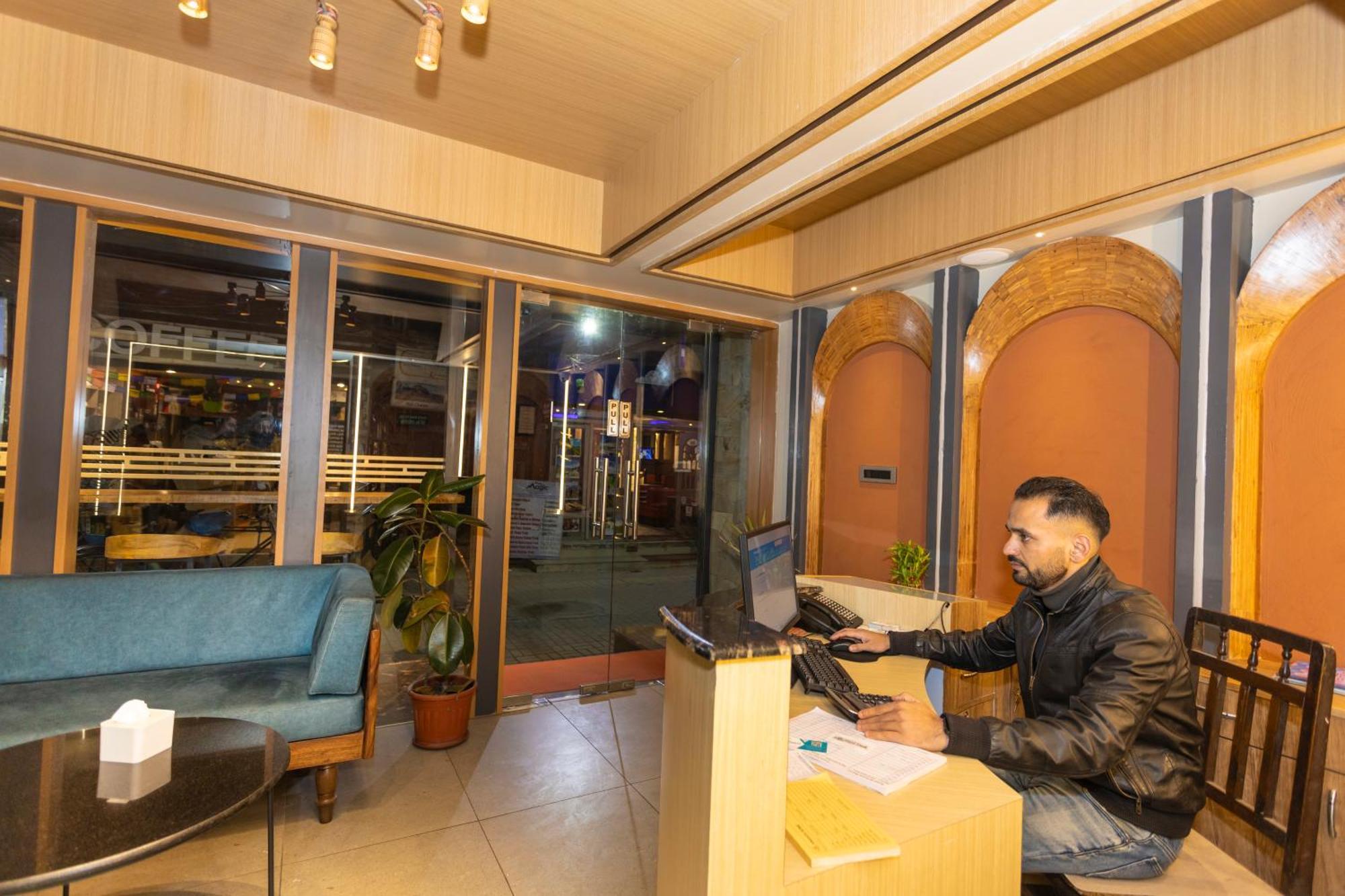 Ananta Home Kathmandu Exterior foto